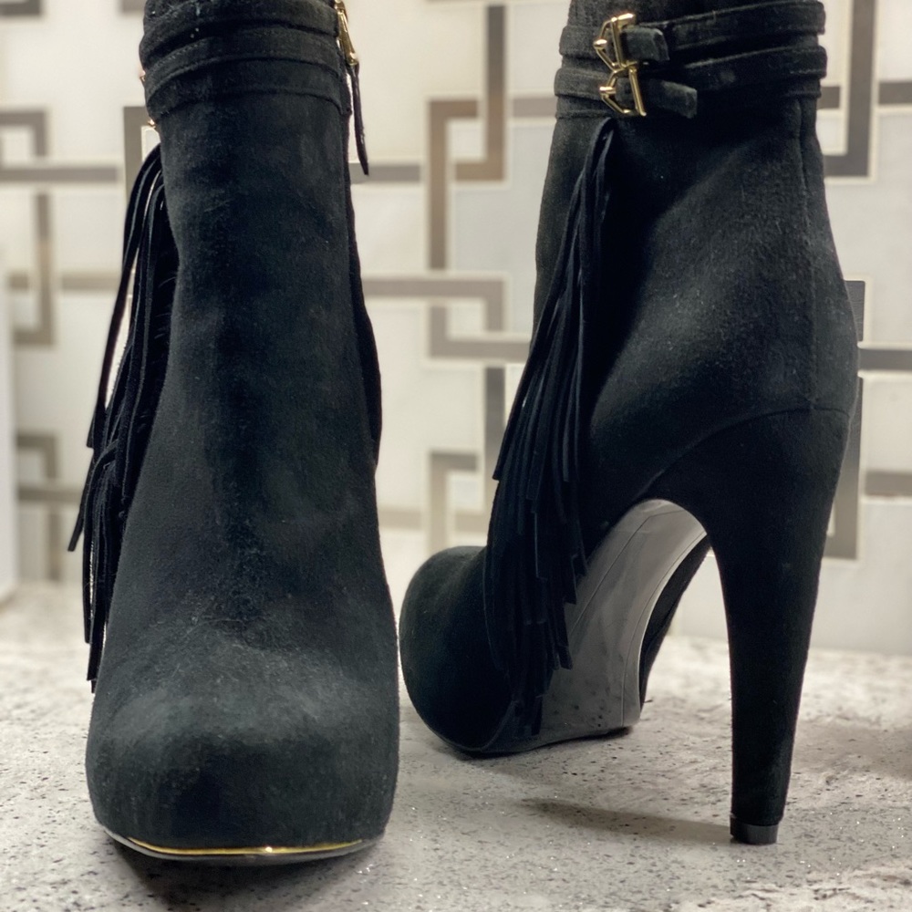Sam Edelman Fringed Suede Boot - Picture 7 of 7